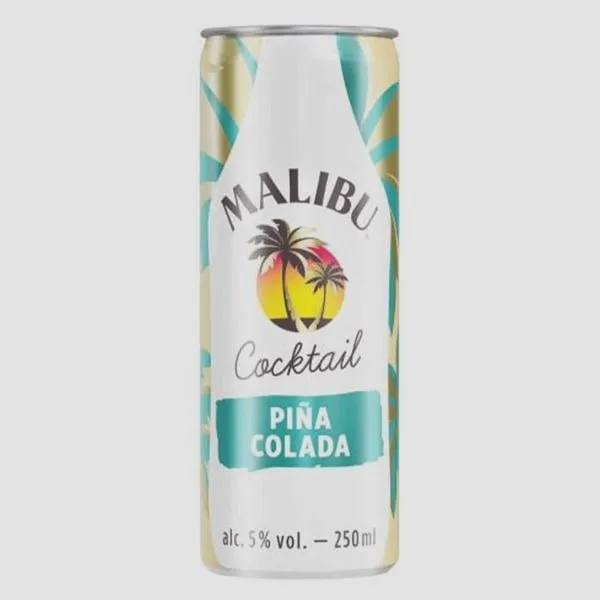 Najlepsze koktajle z Malibu, które zaskoczą gości i orzeźwią
