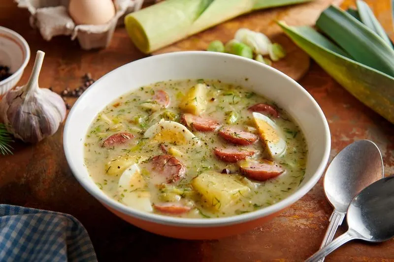 Zupa chrzanowa, która zachwyci smakiem i prostotą – przepis na idealne danie