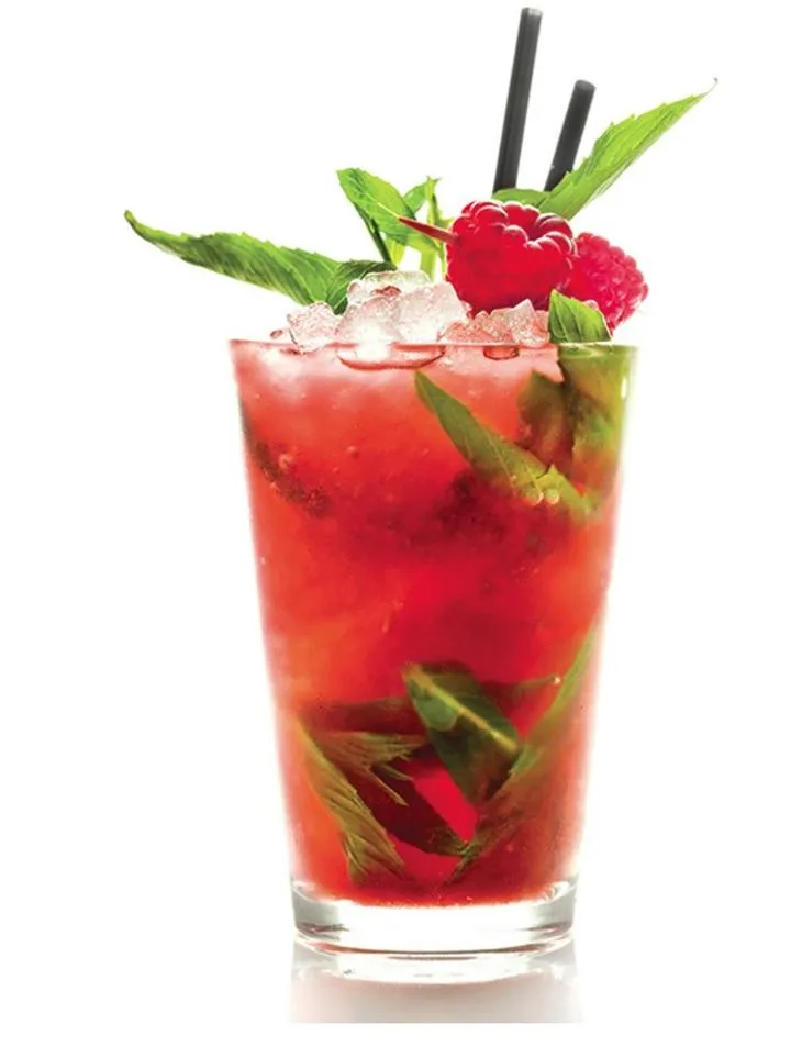 Bezalkoholowe koktajle malinowe