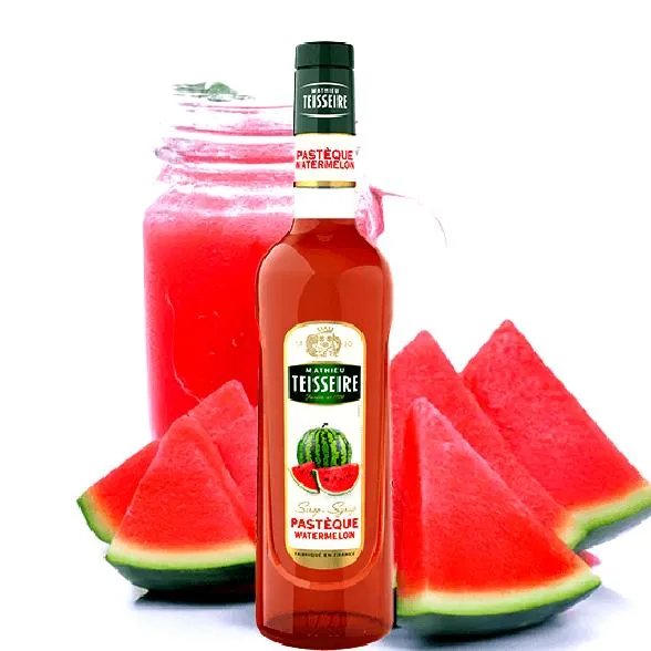 Drink z syropem arbuzowym