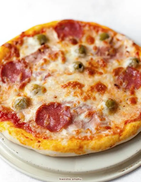 Gotowe ciasto na pizzę