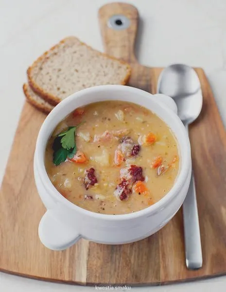 Kaloryczność zupy grochowej