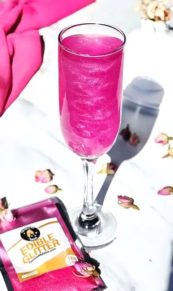Różowe drinki