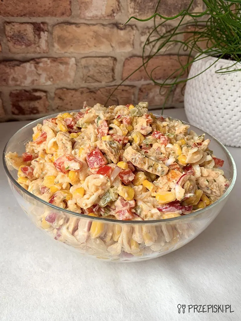 Sałatka z kurczakiem