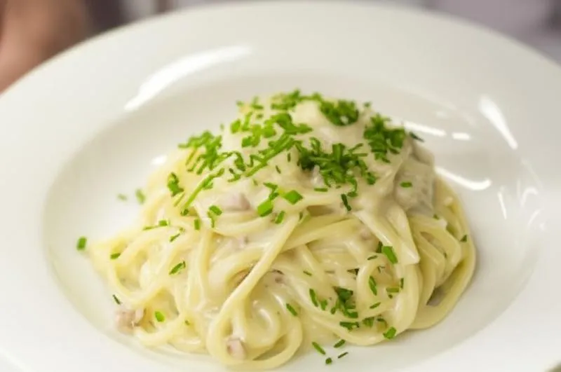 Sekrety i składniki sosu z szynki