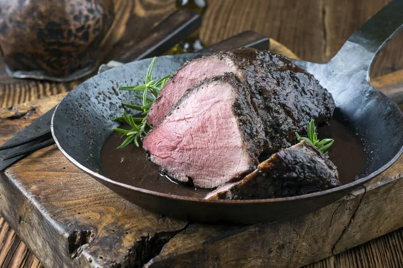 Wybór mięsa do smażenia dziczyzny