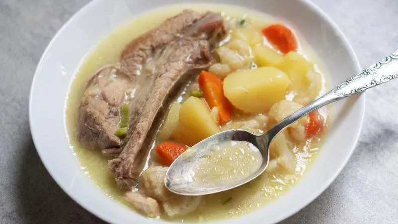 Zabielanie zupy bez śmietany